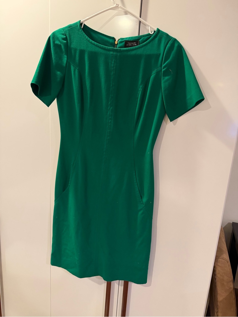 Tahari Emerald Green Short-Sleeve Sheath Dress